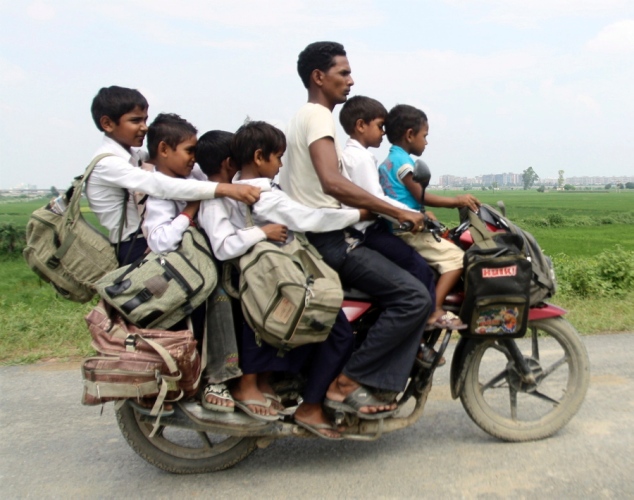 family-motorcycle-india.jpg